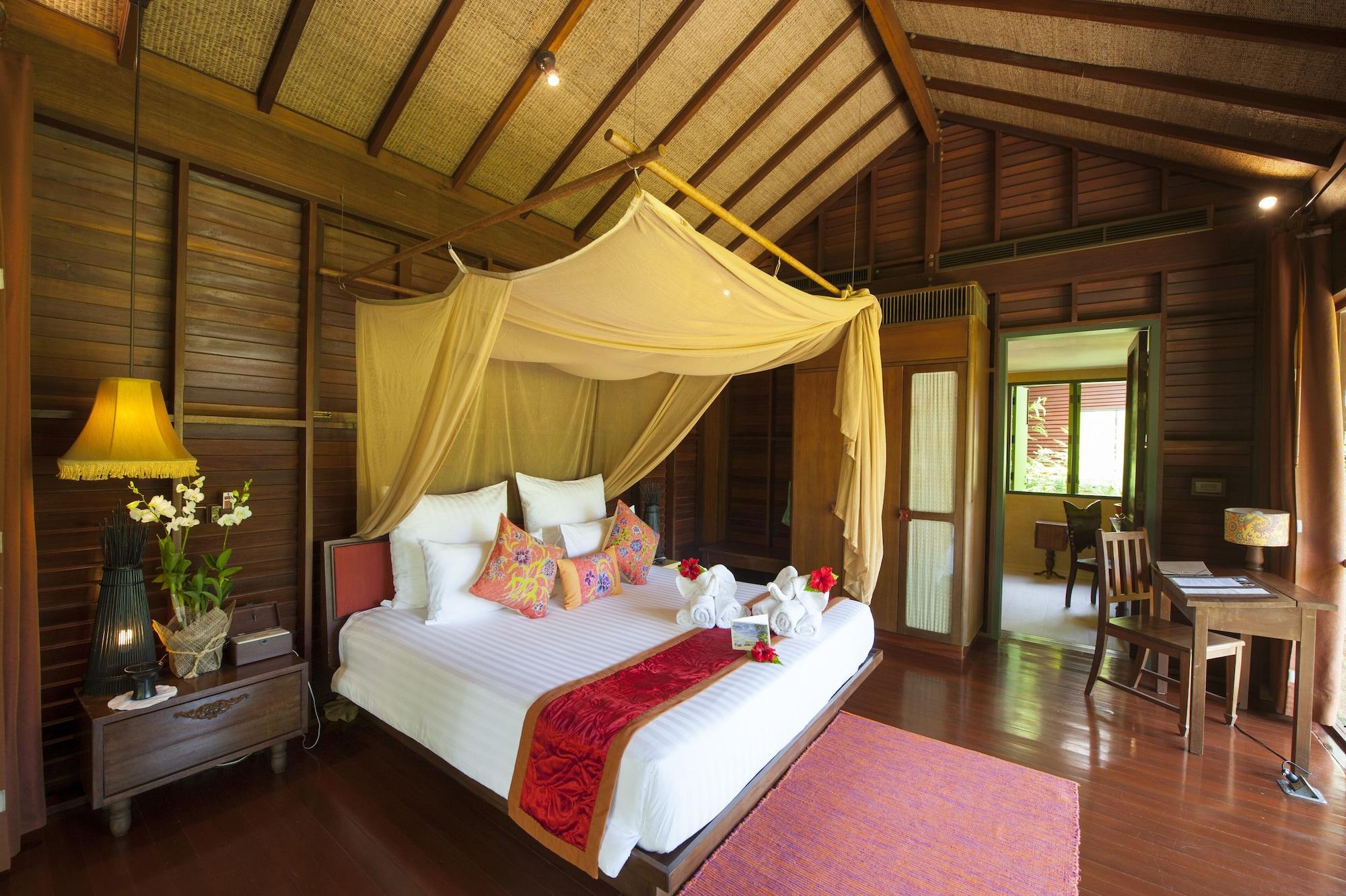 Zeavola Resort Phi Phi Don Esterno foto A bedroom at the resort
