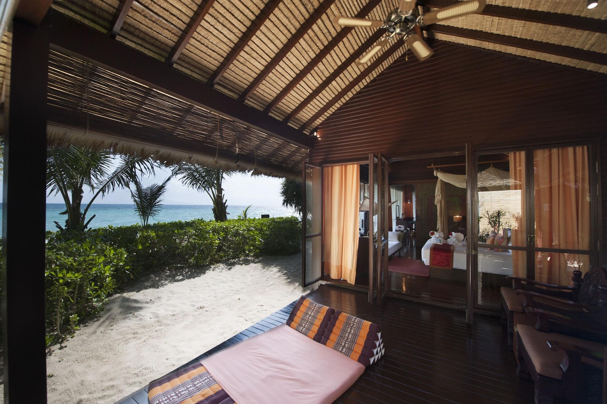 Zeavola Resort Phi Phi Don Esterno foto Beachfront Pool Villa