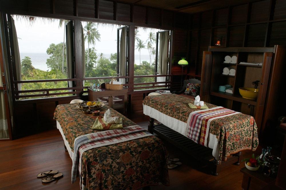 Zeavola Resort Phi Phi Don Esterno foto A spa in Thailand